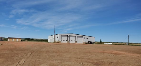 3629 160th Q Ave NW, Fairview, MT 59221